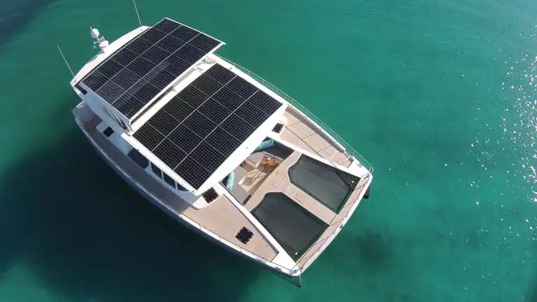 Tekne / Yat Güneş Paneli Kullanımı